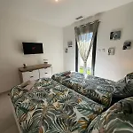 Neuve Piscine Bali Vue Pyrénées 5 Min Cité Villa *