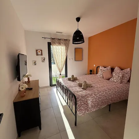 Neuve Piscine Bali Vue Pyrénées 5 Min Cité * Carcasona